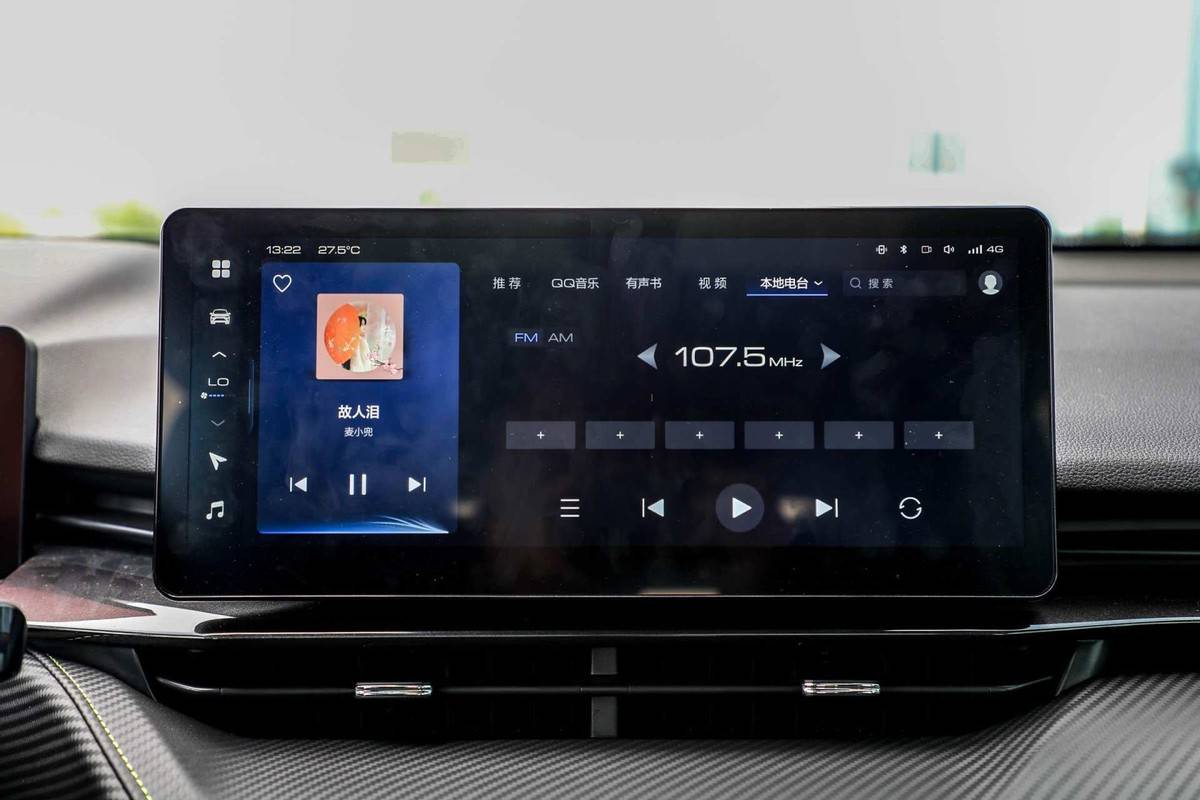 配雙尾翼與運動座椅，爆發530N·m的哈弗H6S 名副其實的轎跑SUV？